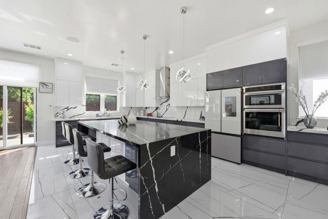 43141 Continental Drive, Fremont, CA 94538