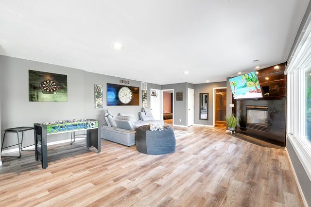 1755 E Tiara Pines St, Derby, KS 67037