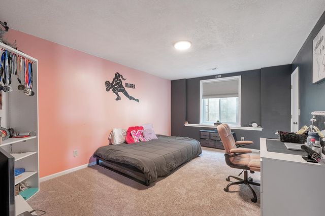 1755 E Tiara Pines St, Derby, KS 67037