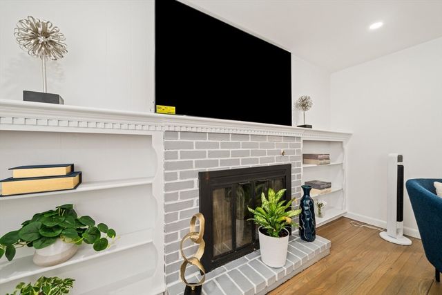 4 Thach, Barnstable, MA 02601