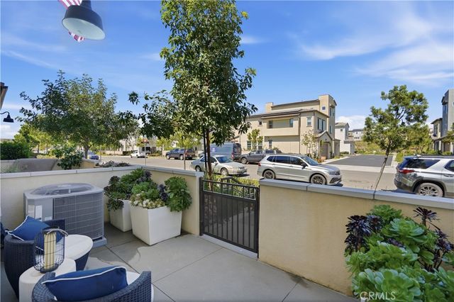 131 Graze Way, Rancho Mission Viejo, CA 92694
