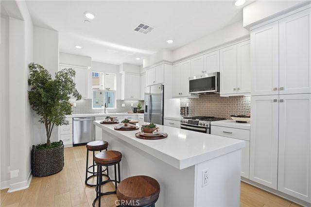 131 Graze Way, Rancho Mission Viejo, CA 92694