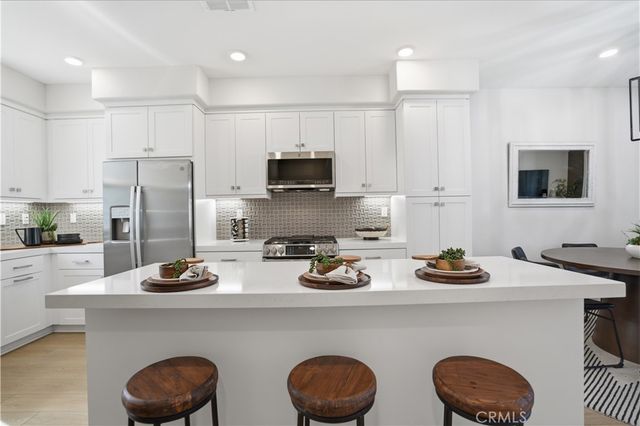 131 Graze Way, Rancho Mission Viejo, CA 92694