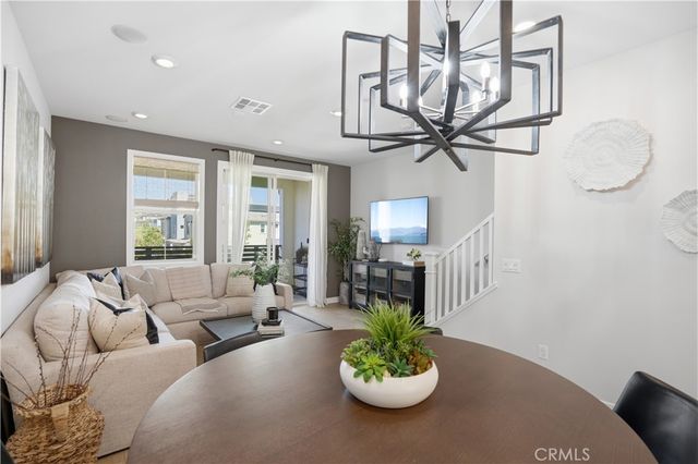 131 Graze Way, Rancho Mission Viejo, CA 92694