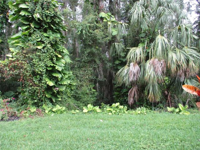 1750 ATRIUM DRIVE, Sun City Center, FL 33573