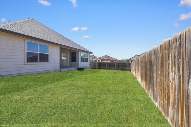 1300 Spicewood DR, Burnet, TX 78611