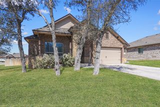 1300 Spicewood DR, Burnet, TX 78611