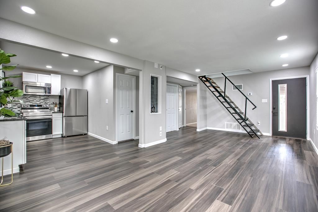 Image 5 of property listing at 6622 Knickerbocker Rd, San Angelo, TX 76904