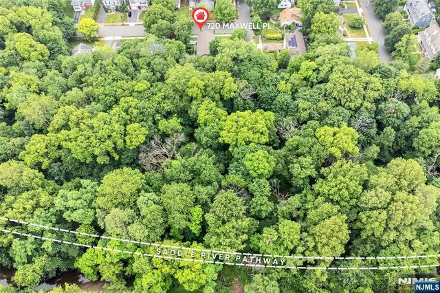 720 Maxwell Place, Ridgewood, NJ 07450