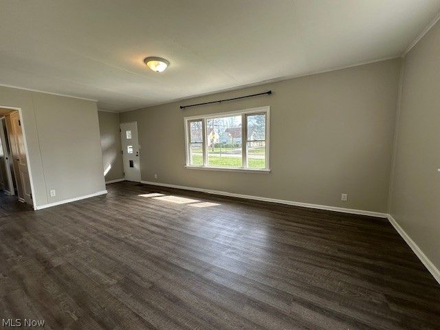 220 Carnegie Avenue, Austintown, OH 44515