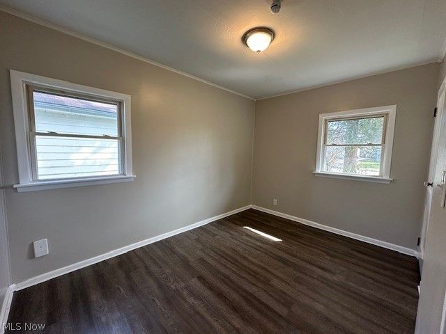 220 Carnegie Avenue, Austintown, OH 44515