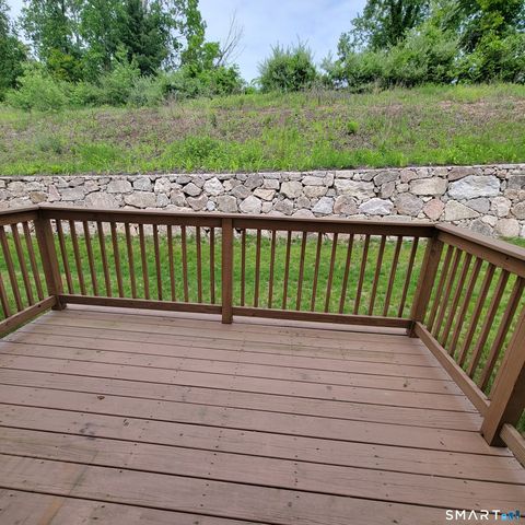 19 Oak Meadows Drive 19, Brookfield, CT 06804