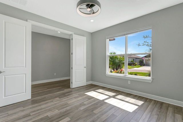 9909 LONGMEADOW AVENUE, Parrish, FL 34219