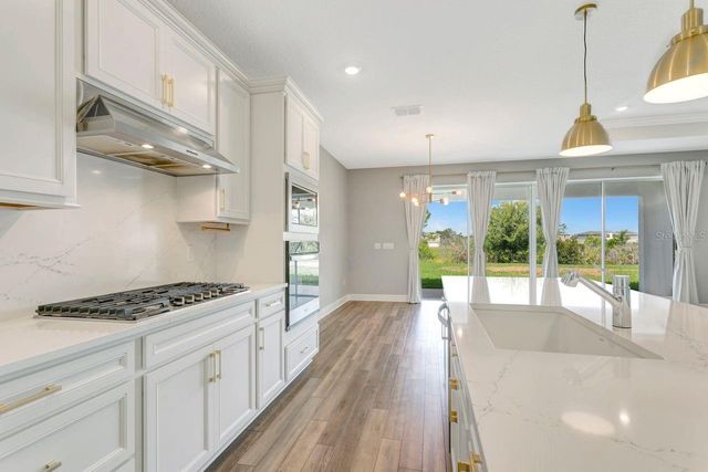 9909 LONGMEADOW AVENUE, Parrish, FL 34219