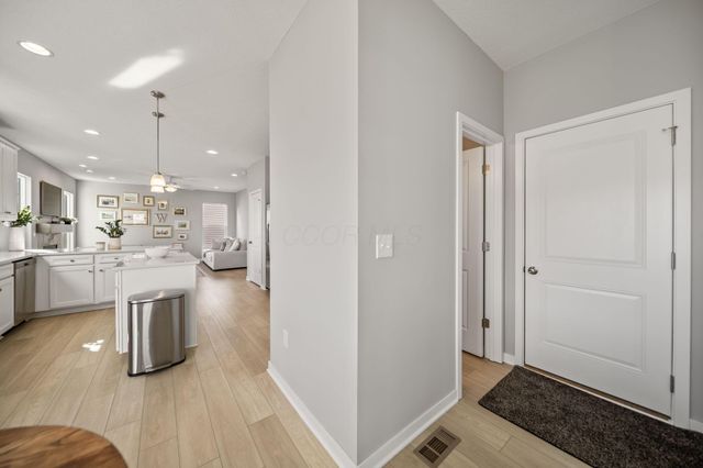 1325 Conductor Drive, Plain City, OH 43064