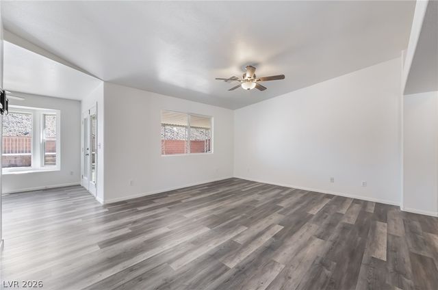 376 Eveningside Avenue, Henderson, NV 89012