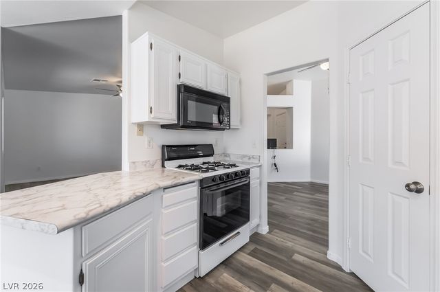 376 Eveningside Avenue, Henderson, NV 89012
