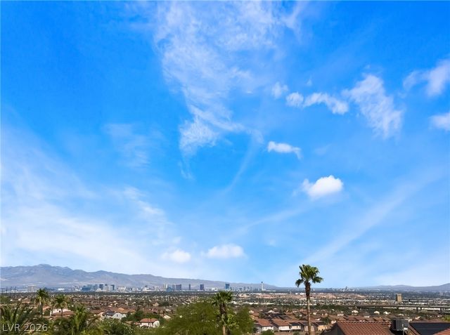 376 Eveningside Avenue, Henderson, NV 89012