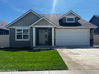 3423 N Cyprus Fox Loop, Post Falls, ID 83854