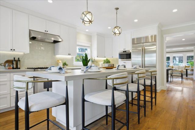 269 Fulton Street, Redwood City, CA 94062