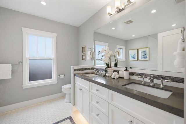 269 Fulton Street, Redwood City, CA 94062