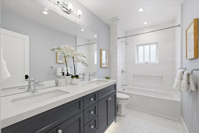 269 Fulton Street, Redwood City, CA 94062