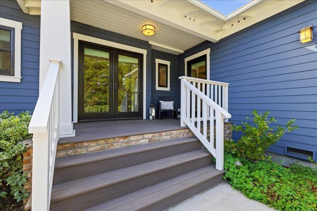 269 Fulton Street, Redwood City, CA 94062