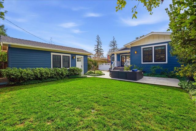 269 Fulton Street, Redwood City, CA 94062