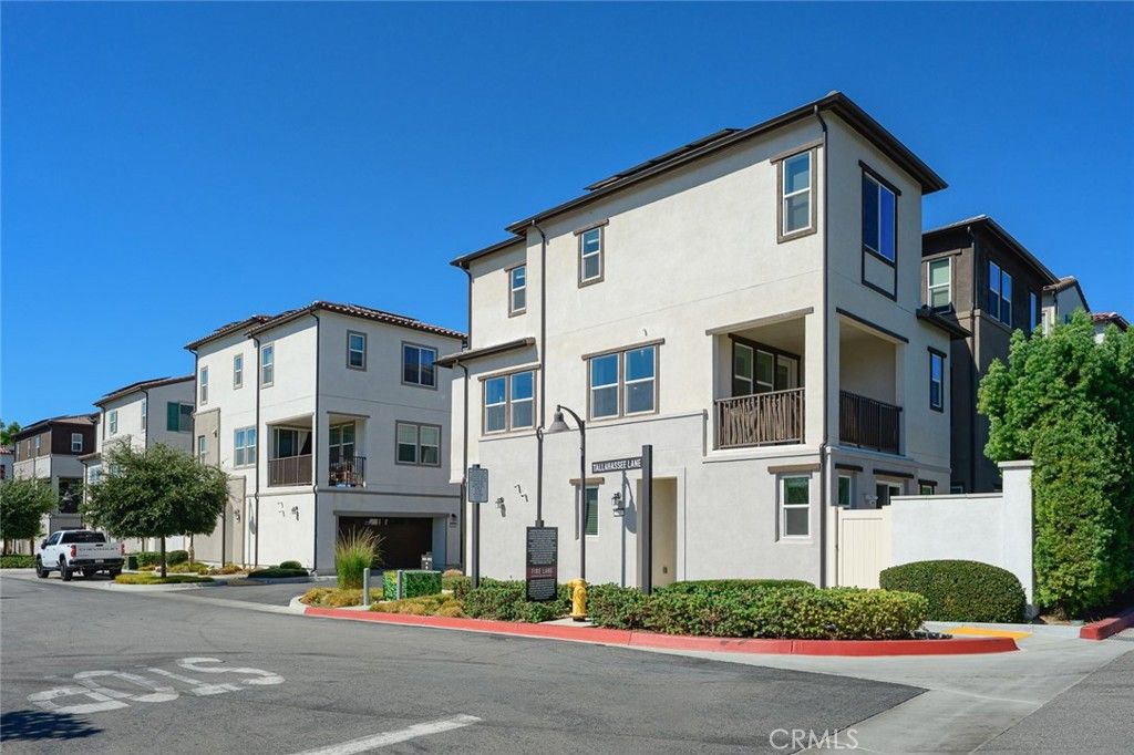 3037 Tallahassee, Simi Valley, CA 93065 — photo 2