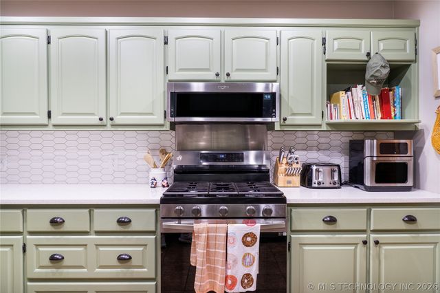 8947 N 133rd East Avenue, Owasso, OK 74055