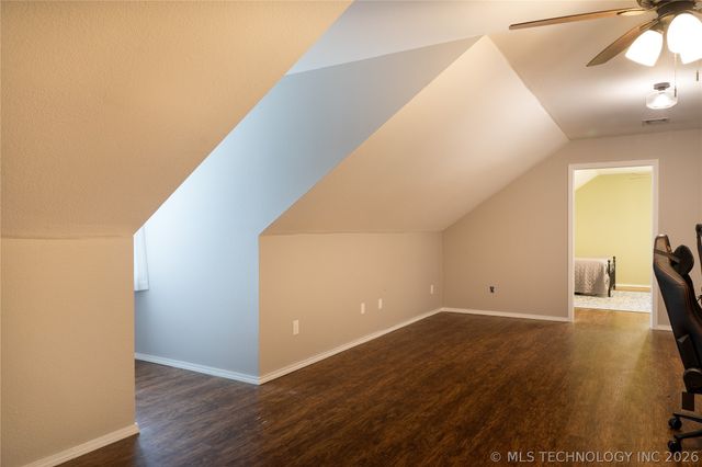 8947 N 133rd East Avenue, Owasso, OK 74055