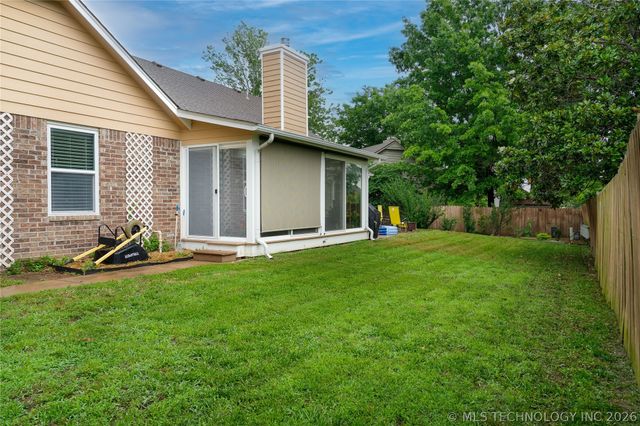 8947 N 133rd East Avenue, Owasso, OK 74055