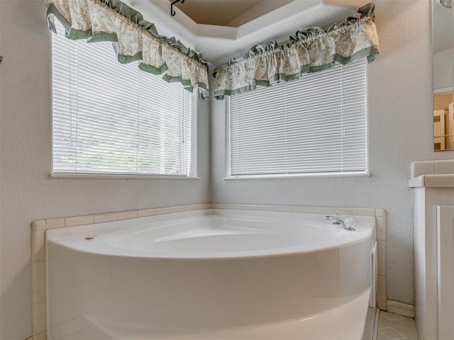 11714 Elora Circle, Blanchard, OK 73010