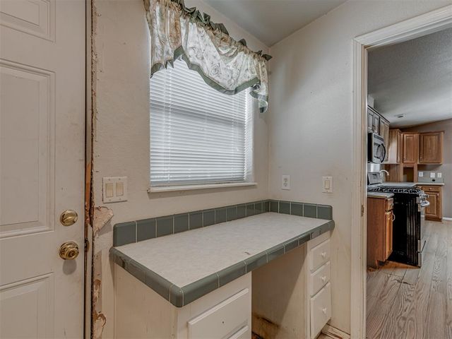 11714 Elora Circle, Blanchard, OK 73010