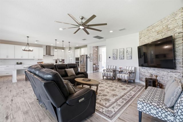 12970 STEED TRACE LOOP, Lithia, FL 33547