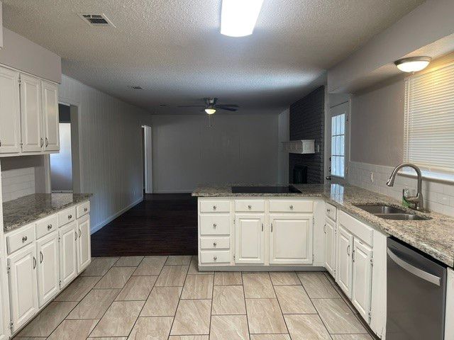 2232 Shady Brook Drive, Bedford, TX 76021