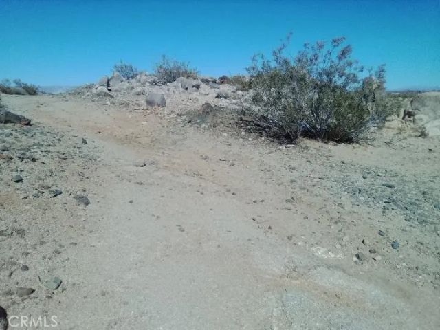 60718 Summers, Landers, CA 92285