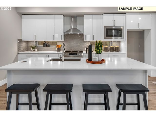 17147 Sw ATFALATI Ln, Sherwood, OR 97140