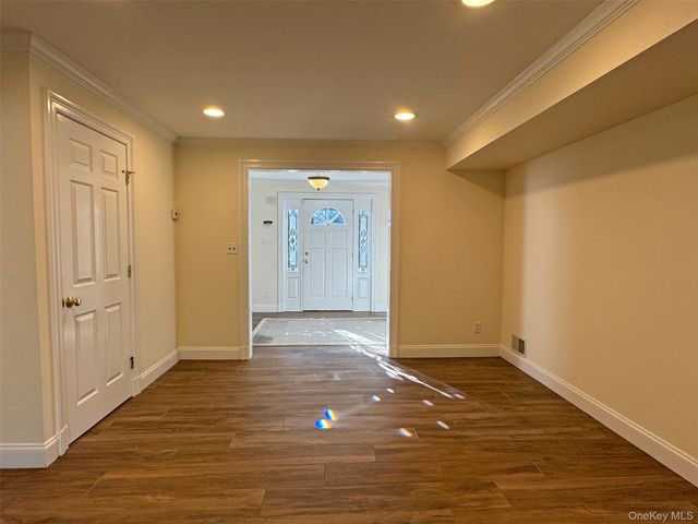 11 Country Ridge Drive, Rye Brook, NY 10573