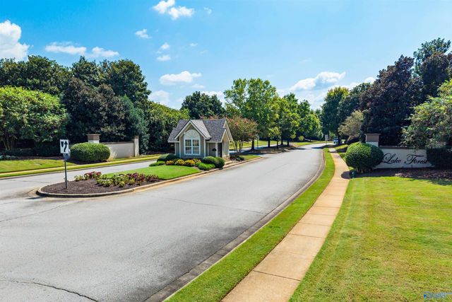 6 America Holly Circle SW, Huntsville, AL 35824