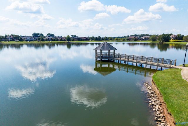 6 America Holly Circle SW, Huntsville, AL 35824