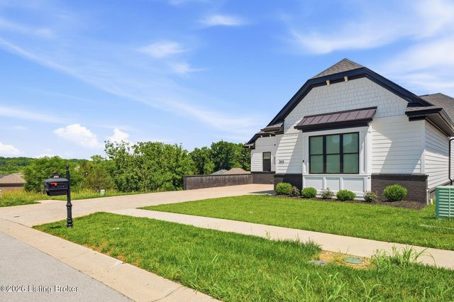 203 Locust Park Pl, Louisville, KY 40245