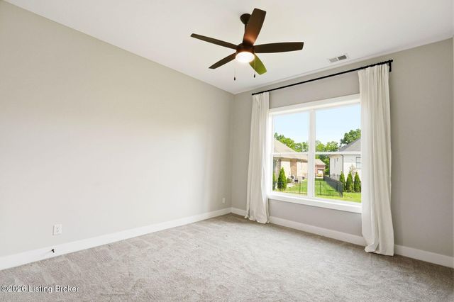 203 Locust Park Pl, Louisville, KY 40245