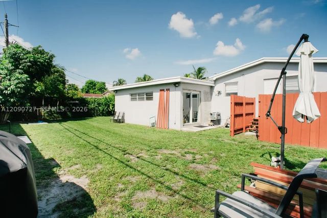 500 East Dr, North Miami Beach, FL 33162