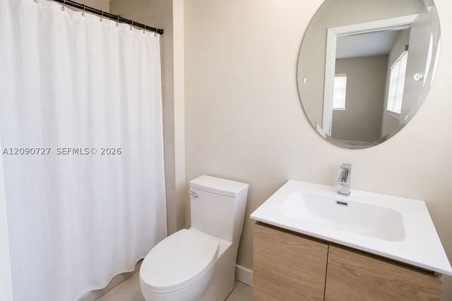 500 East Dr, North Miami Beach, FL 33162