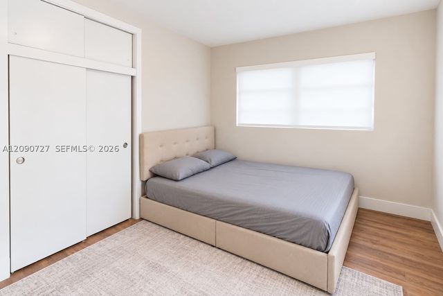 500 East Dr, North Miami Beach, FL 33162