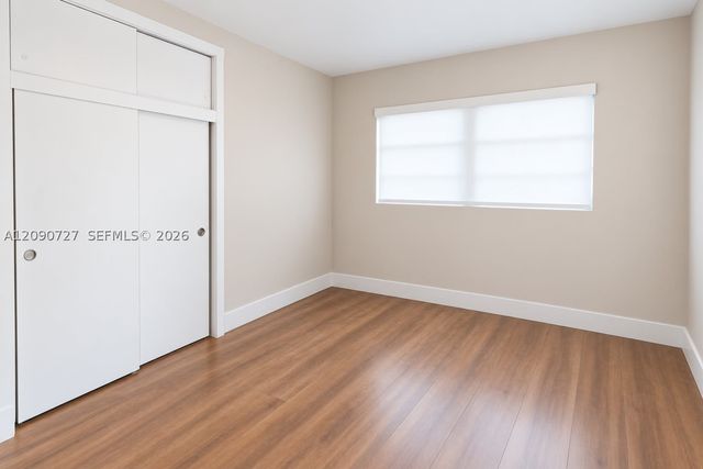 500 East Dr, North Miami Beach, FL 33162