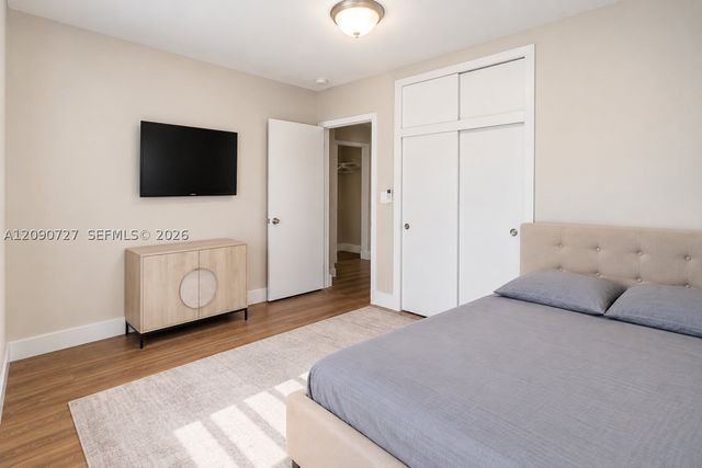 500 East Dr, North Miami Beach, FL 33162