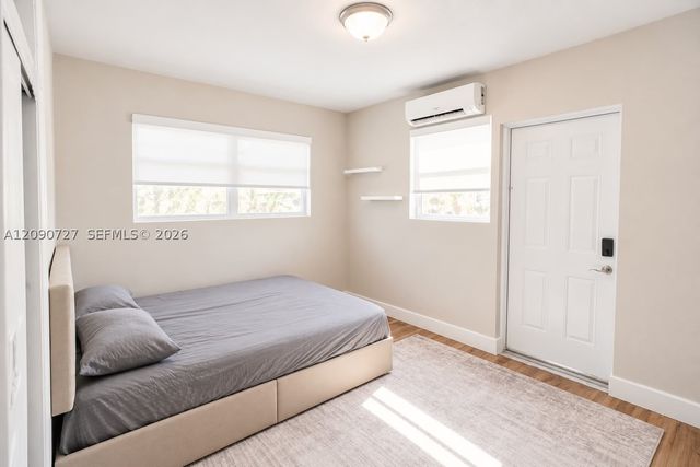 500 East Dr, North Miami Beach, FL 33162