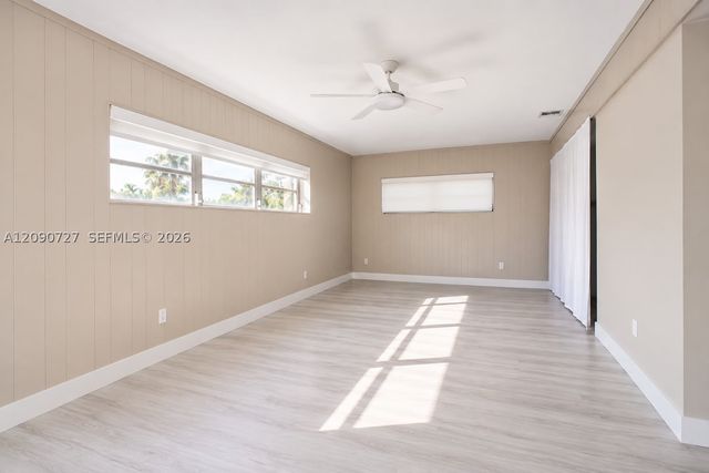 500 East Dr, North Miami Beach, FL 33162